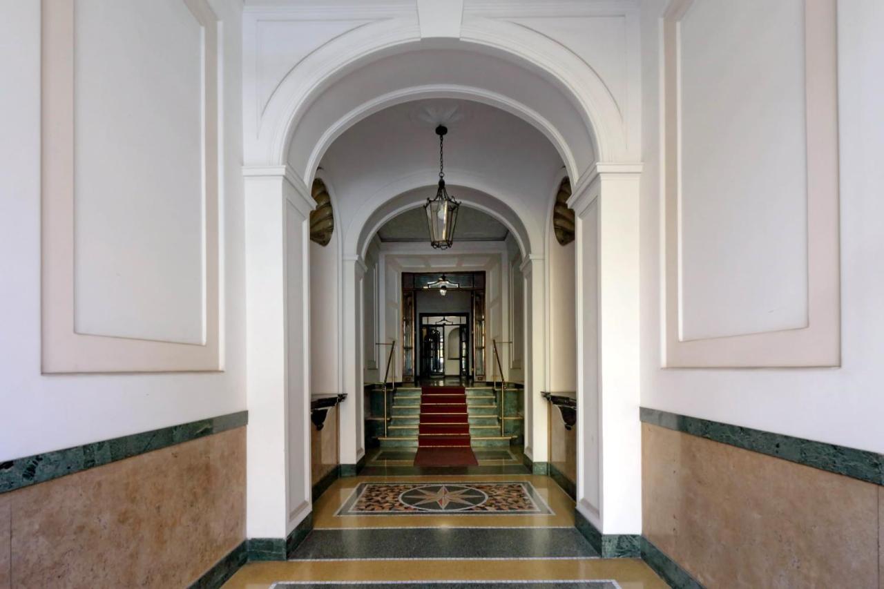 Casa de hóspedes Bq House Colosseo Luxury 2*